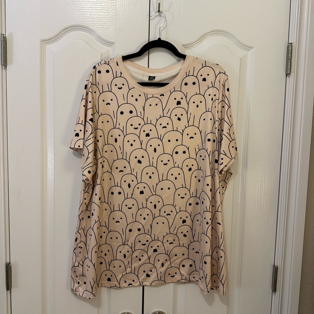 SHEIN Beige Graphic Ghost Print Short Sleeve Top